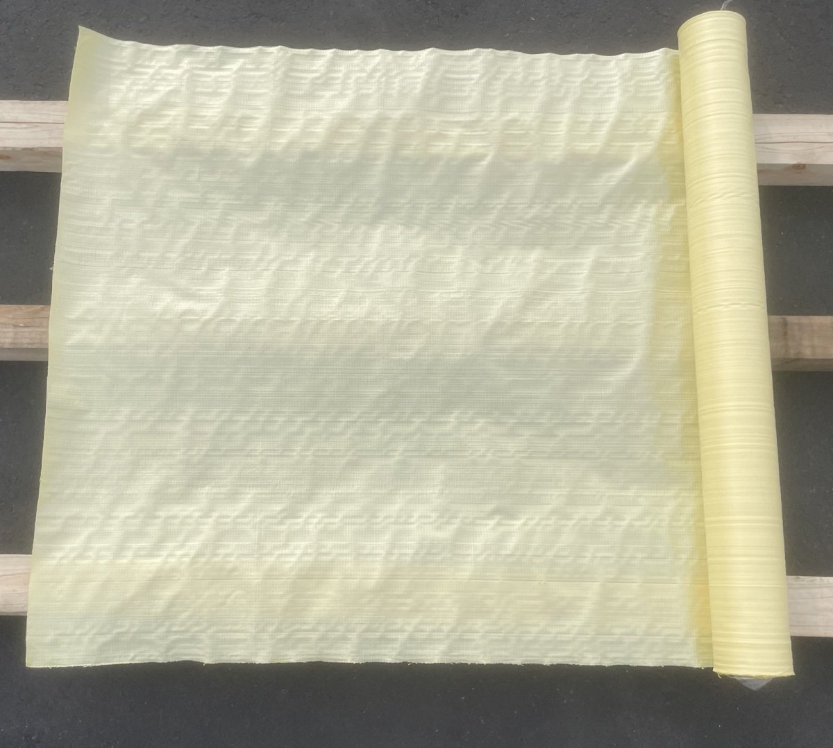 画像2: 土木養生PPシート 1×50m ロール <税別単価 2727円> (2)